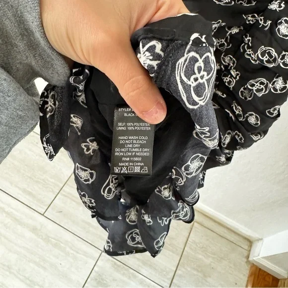 Lush Black White Floral Print Cami Ruched Flutter Mini Dress S - Picture 10 of 12
